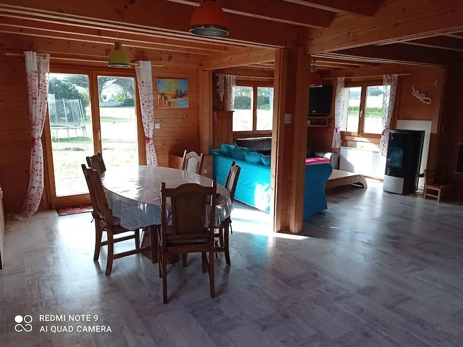Chalet Familial En Bois A 150 M De La Mer Santec 0*,
